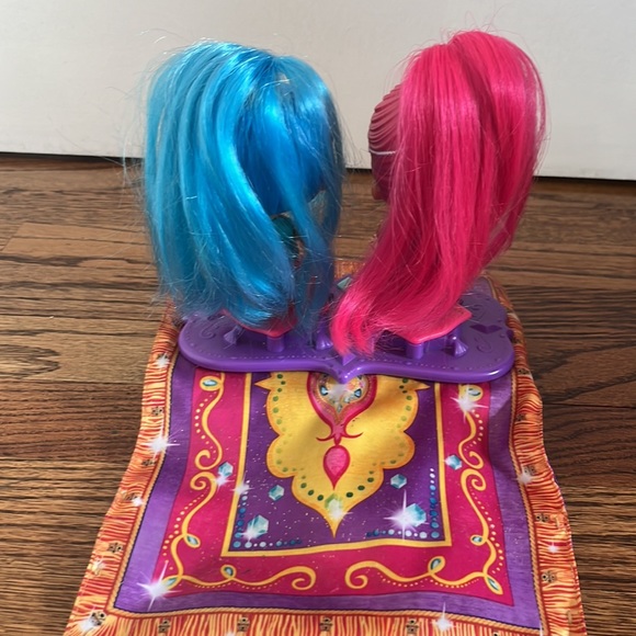 Shimmer and shine magic carpet set with dolls PARTIALLY USED - Picture 4 of 9